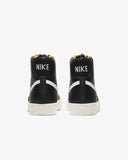 NIKE BLAZER